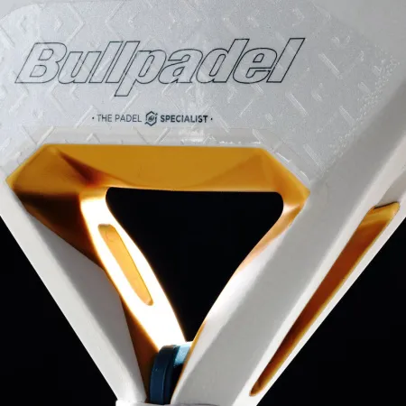 Ракетка для падела BULLPADEL Pearl 26, 493804, для профессионалов, карбон, бело-серый за 35&nbsp;929.50 ₽ купить в Йошкар-Оле