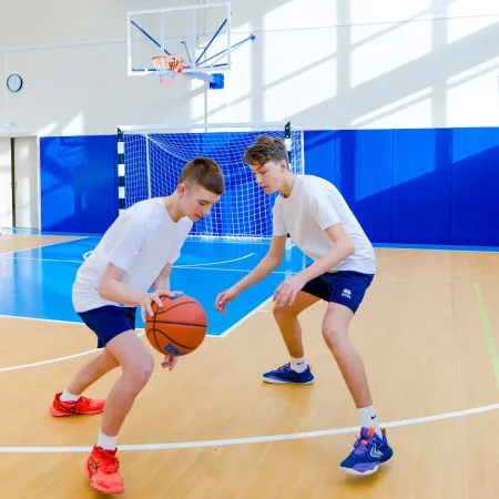 Ферма для баскетбольного щита игрового на растяжках вынос 1800 мм ZAVODSPORTA за 23&nbsp;140 ₽ купить в Йошкар-Оле
